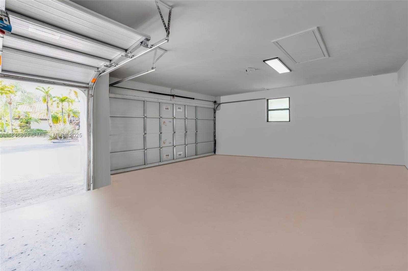 Small Image of 6586 NORTH WEST 97TH DR, Parkland Number 36