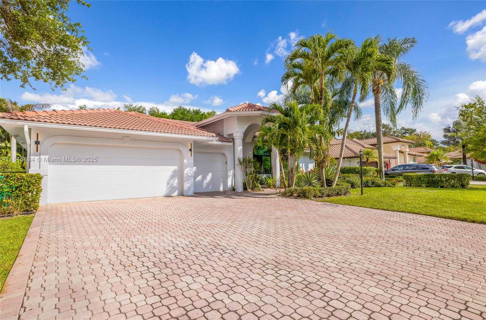 Small Image of 6586 NORTH WEST 97TH DR, Parkland Number 39