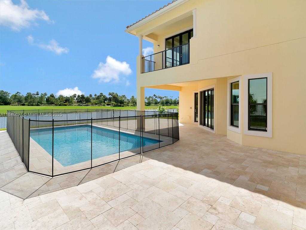 Small Image of 10400 SOUTH BARNSLEY DR, Parkland Number 14