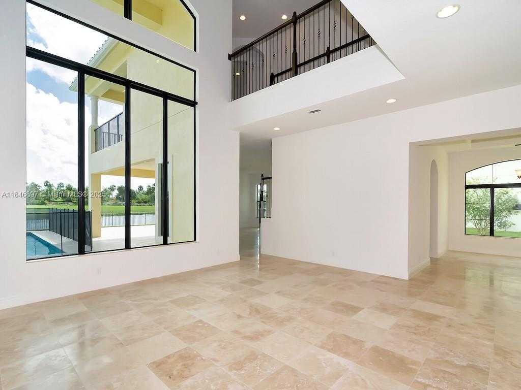 Small Image of 10400 SOUTH BARNSLEY DR, Parkland Number 22