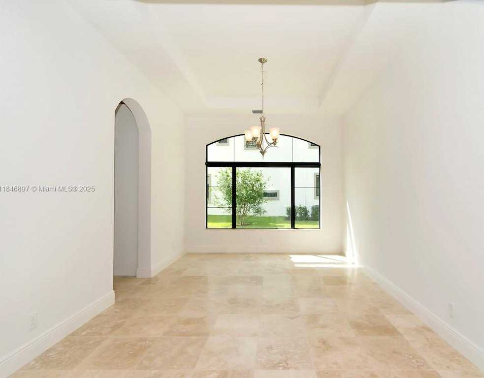 Small Image of 10400 SOUTH BARNSLEY DR, Parkland Number 26