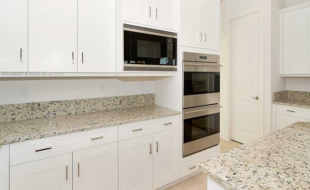 Small Image of 10400 SOUTH BARNSLEY DR, Parkland Number 38
