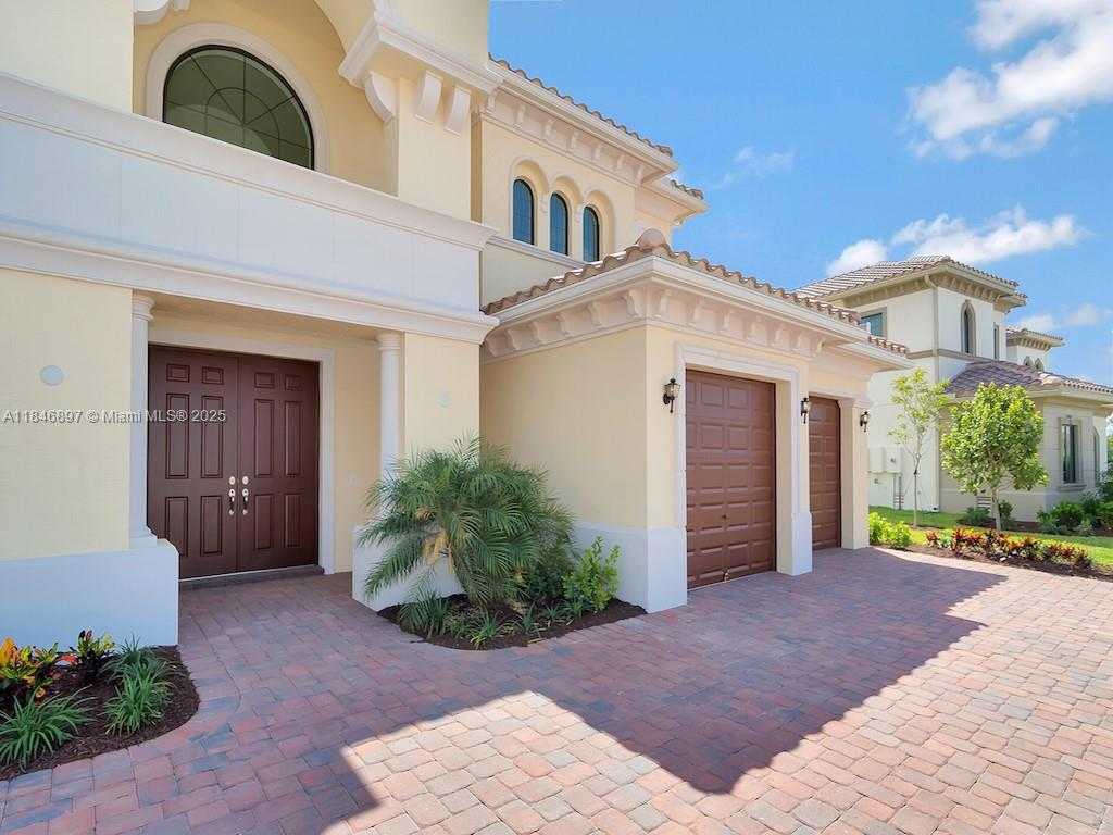 Small Image of 10400 SOUTH BARNSLEY DR, Parkland Number 4