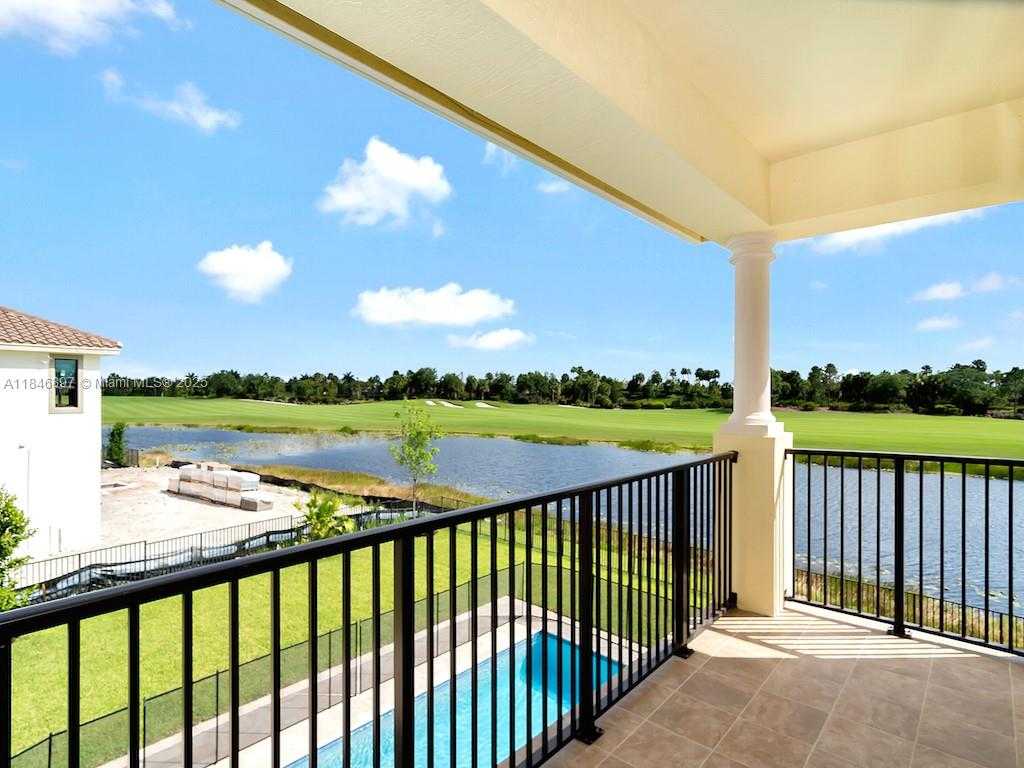 Small Image of 10400 SOUTH BARNSLEY DR, Parkland Number 52