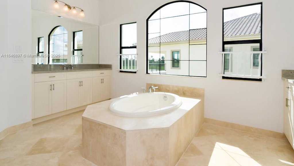 Small Image of 10400 SOUTH BARNSLEY DR, Parkland Number 58