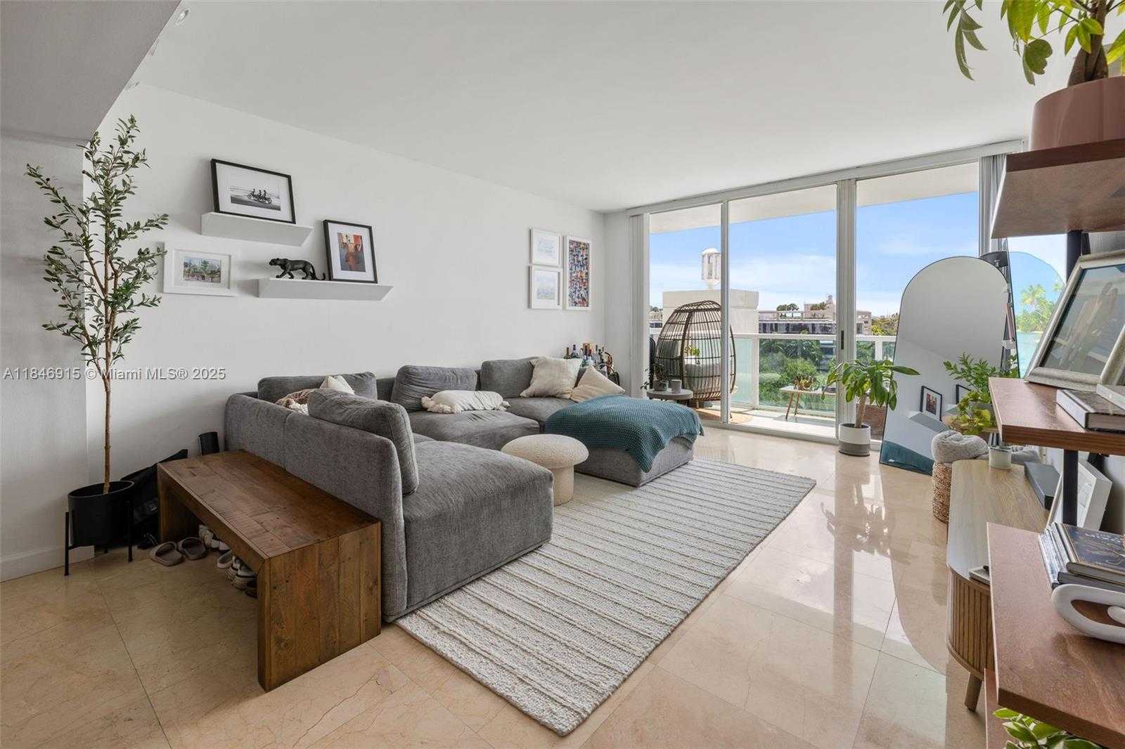 Small Image of 650 WEST AVE #606, Miami Beach Number 4