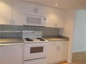 Small Image of 2025 NORTH EAST 164TH ST #302, North Miami Beach Number 2