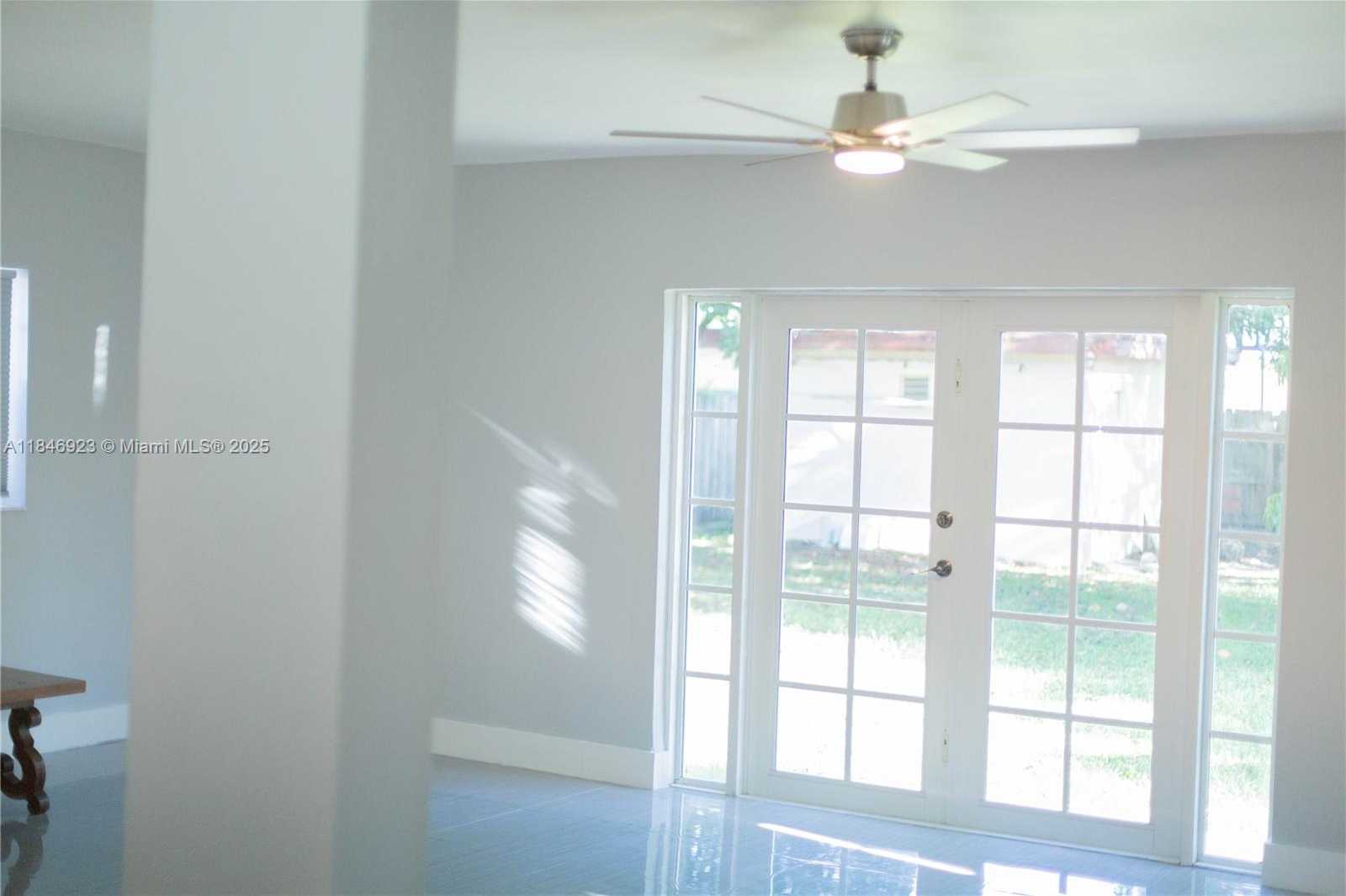 Small Image of 624 WESTWARD DRIVE, Miami Springs Number 14