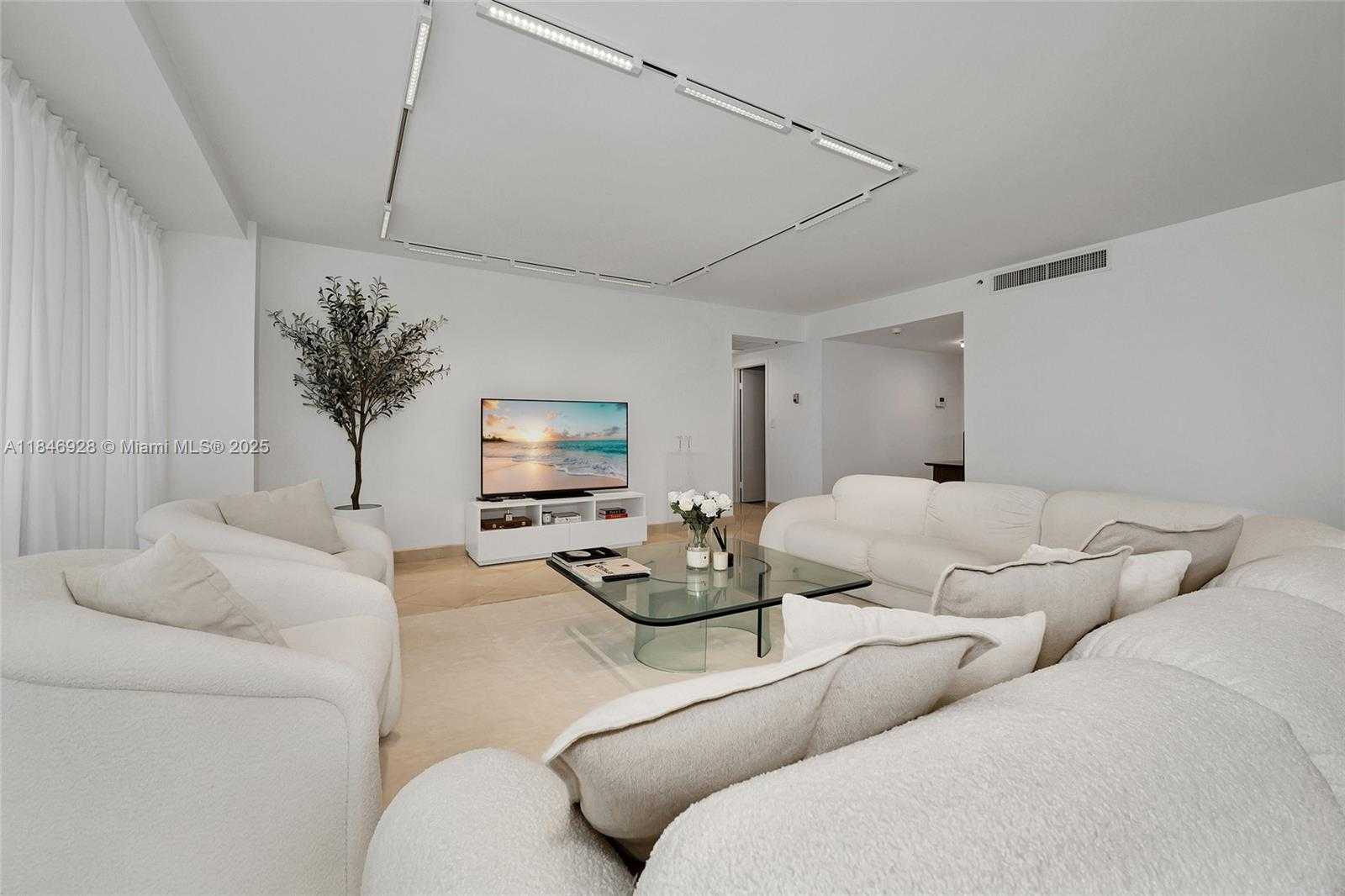 Small Image of 10205 COLLINS AVE #807, Bal Harbour Number 14