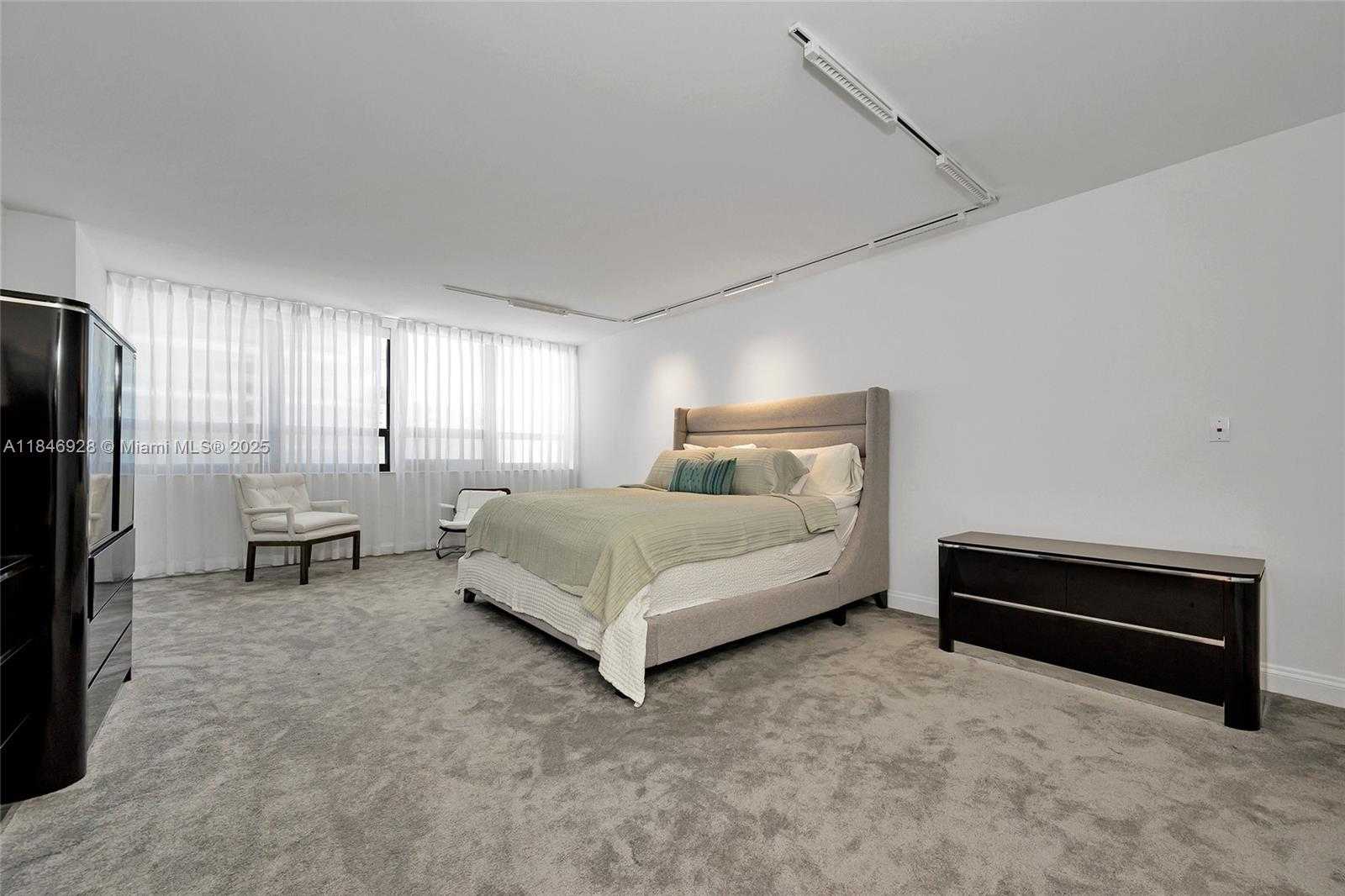Small Image of 10205 COLLINS AVE #807, Bal Harbour Number 20