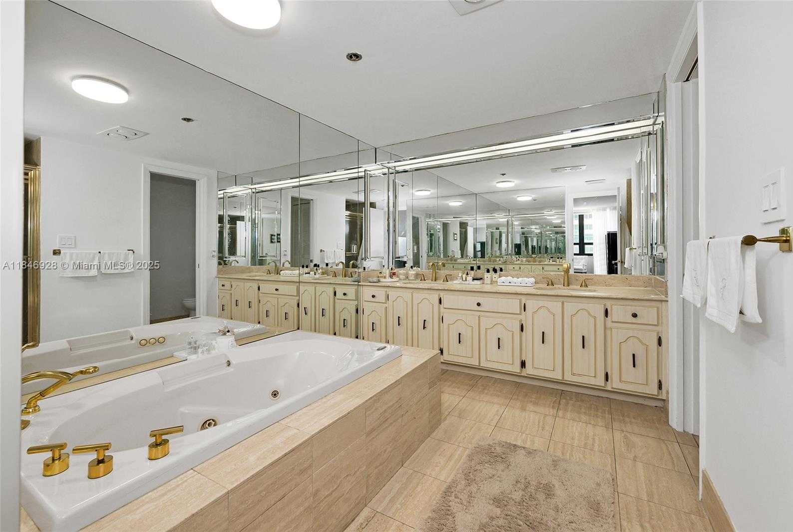 Small Image of 10205 COLLINS AVE #807, Bal Harbour Number 21