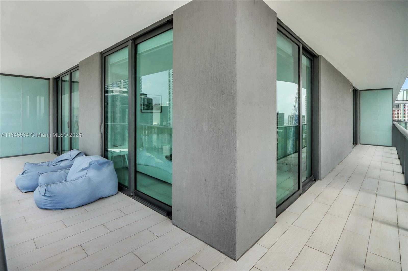 Small Image of 1300 SOUTH MIAMI AVE #1610, Miami Number 35