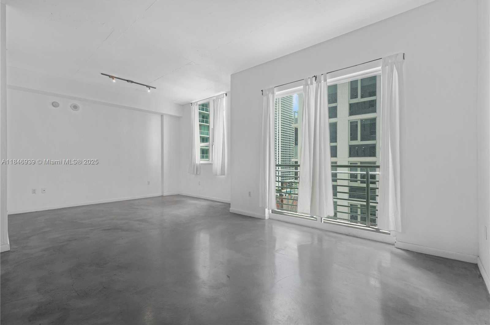 Small Image of 234 NORTH EAST 3RD ST #2109, Miami Number 4