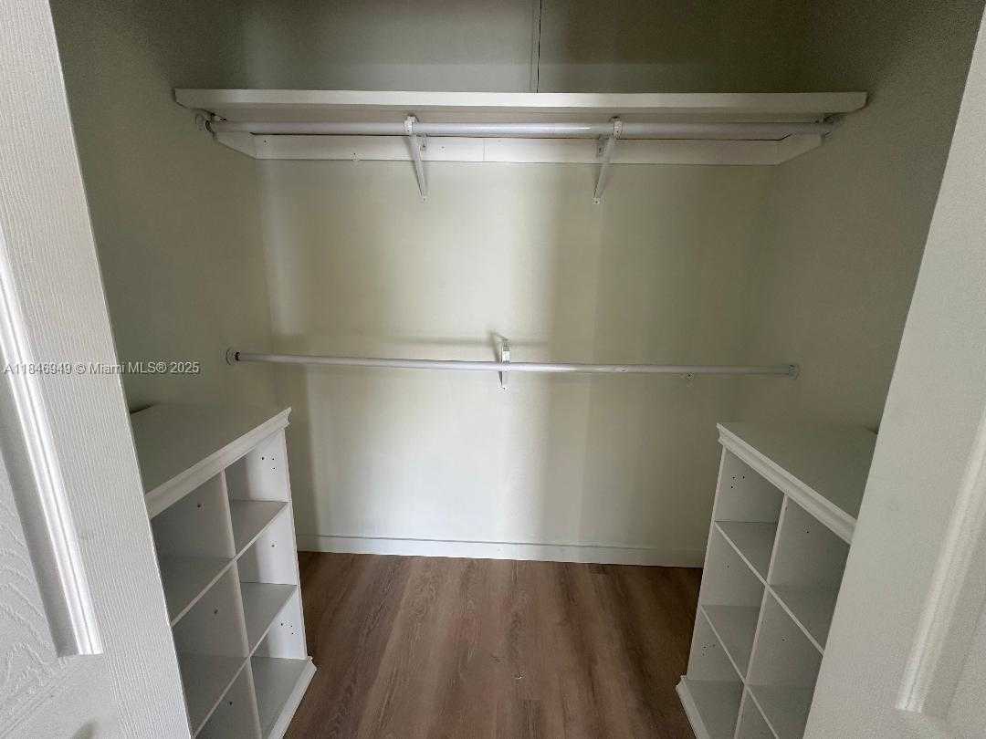 Small Image of 1065 98TH ST #2, Bay Harbor Islands Number 14