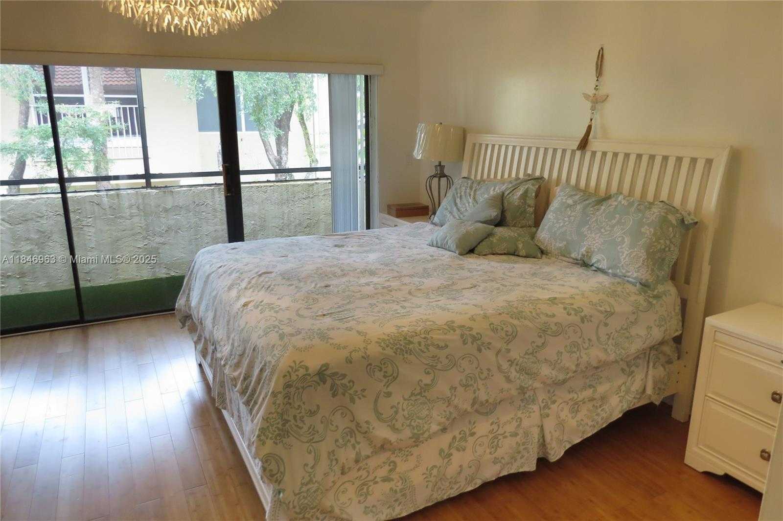 Small Image of 3510 MAGELLAN CIR #723, Aventura Number 10