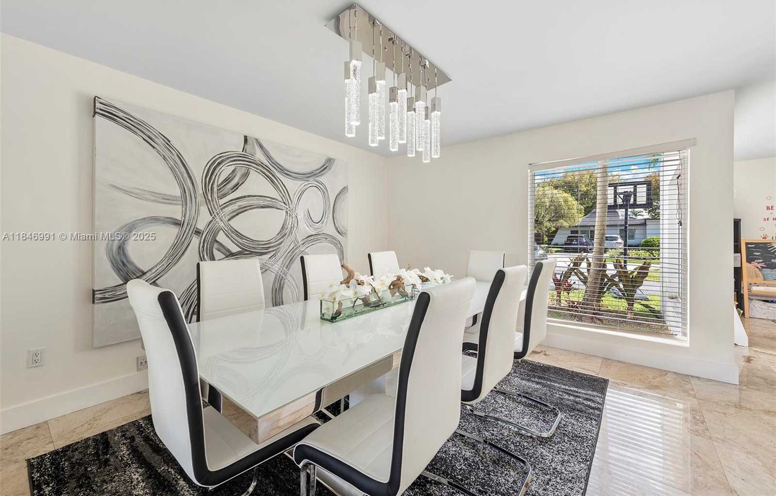 Small Image of 5901 SOUTH WEST 56TH TER, South Miami Number 19