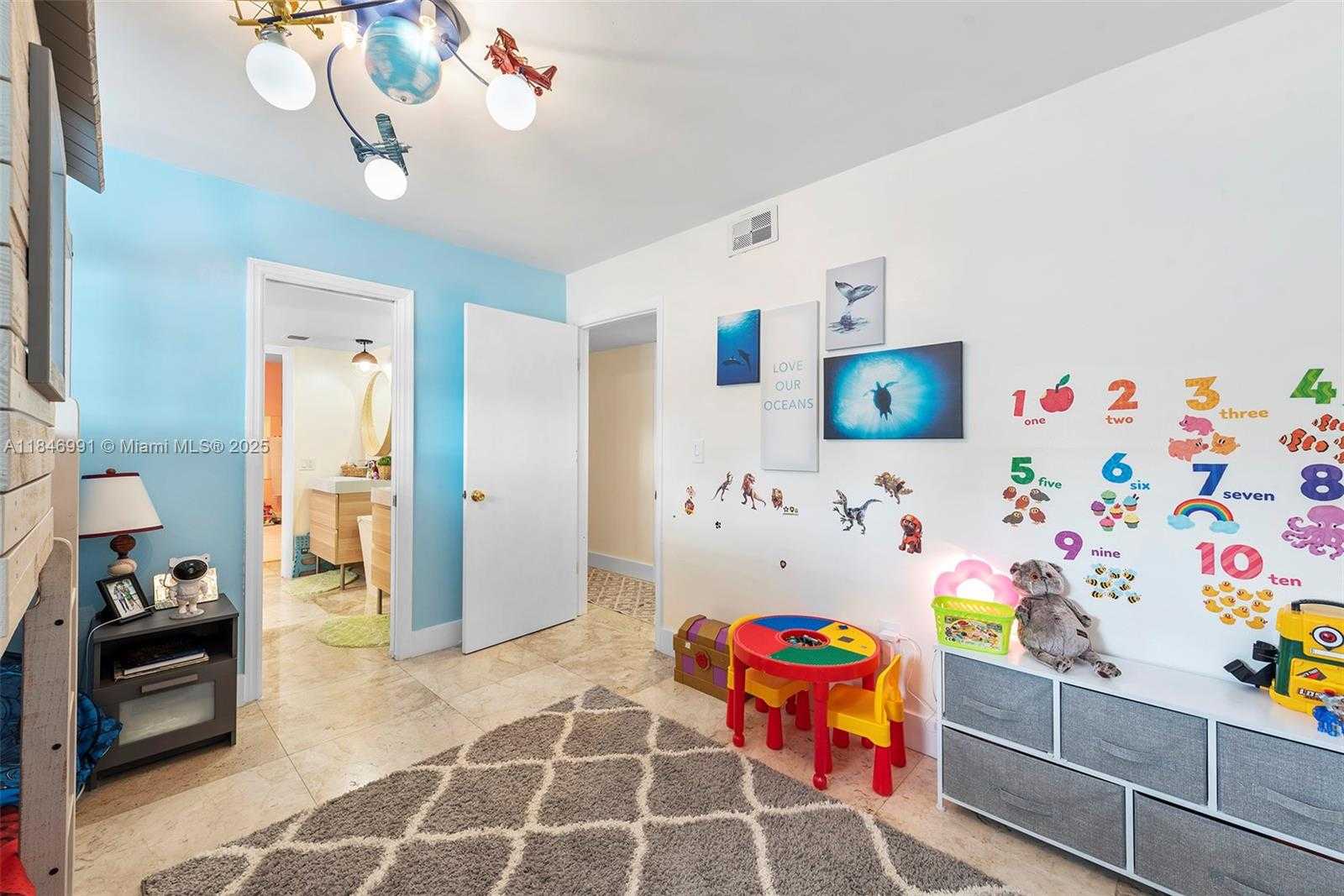 Small Image of 5901 SOUTH WEST 56TH TER, South Miami Number 34