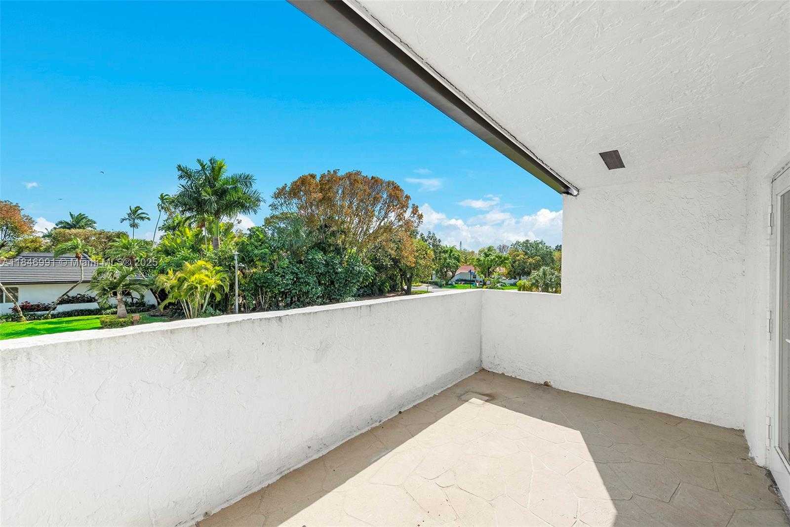 Small Image of 5901 SOUTH WEST 56TH TER, South Miami Number 41