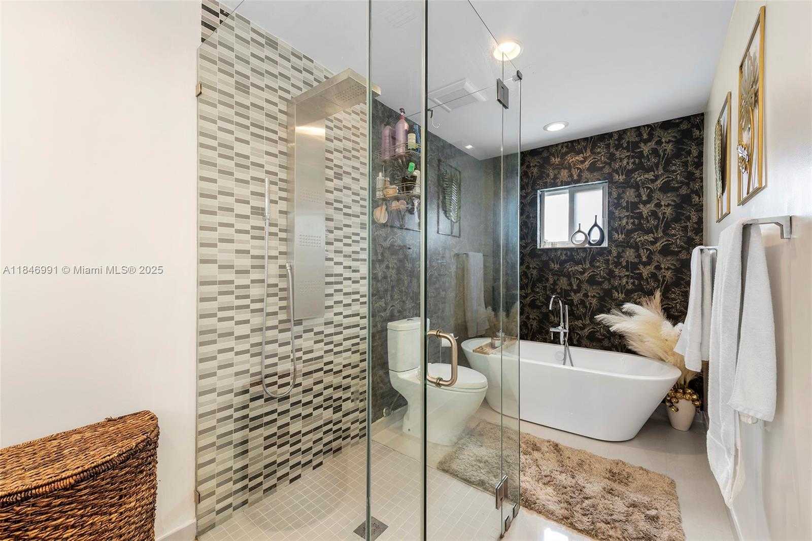 Small Image of 5901 SOUTH WEST 56TH TER, South Miami Number 44