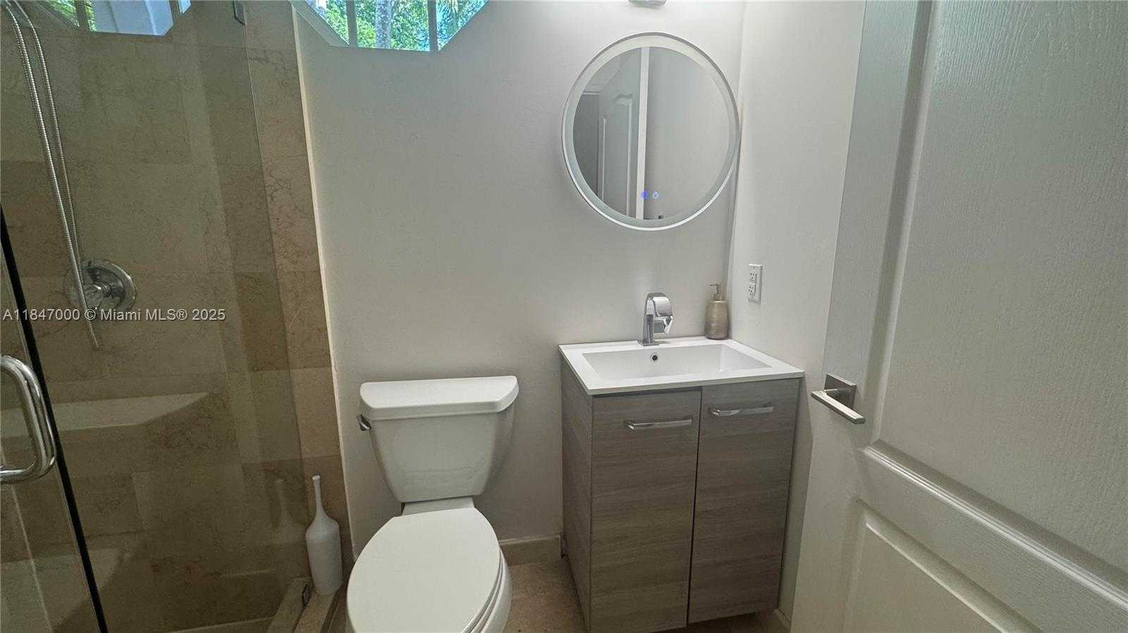 Small Image of 1135 ASTURIA AVE, Coral Gables Number 25