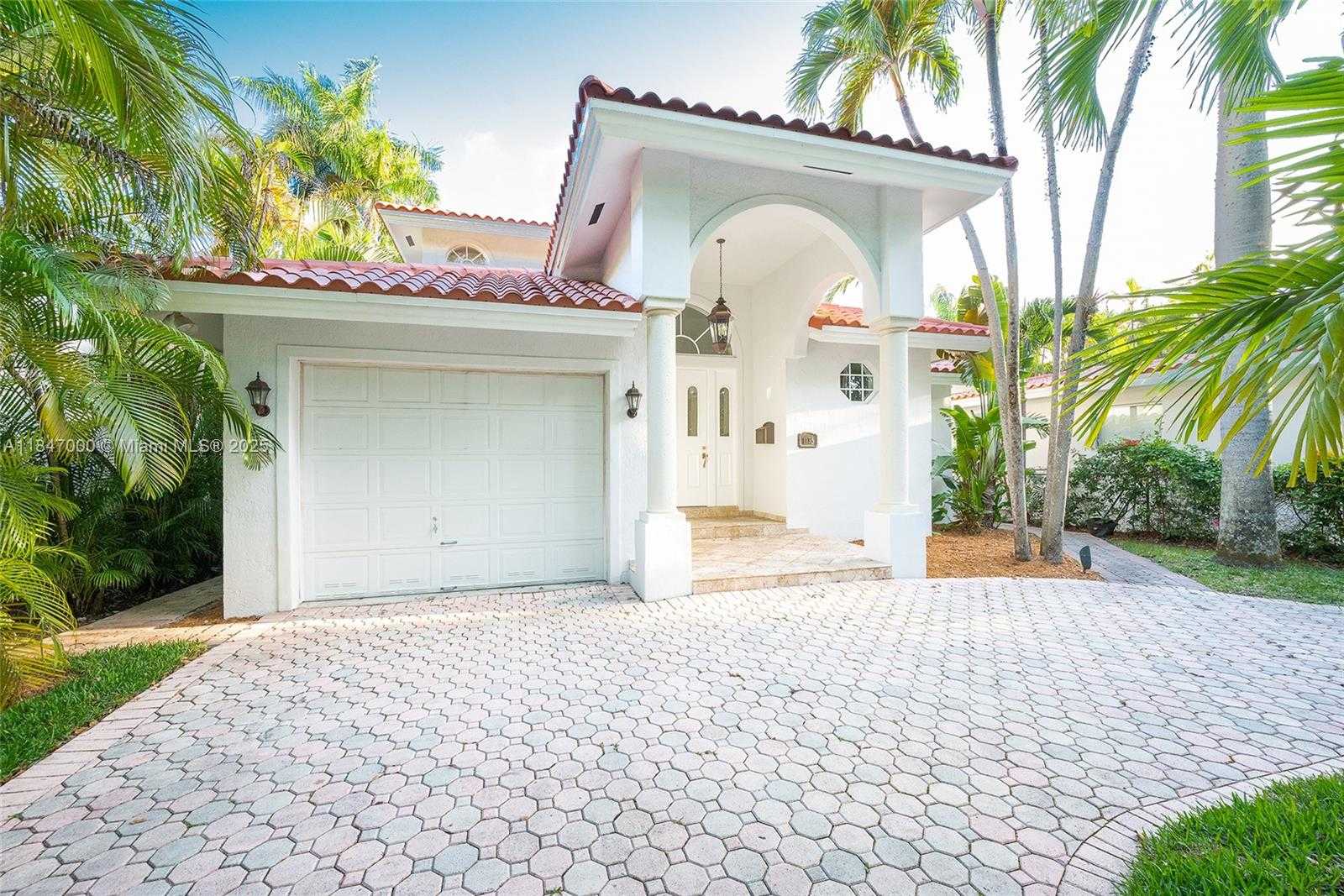 Small Image of 1135 ASTURIA AVE, Coral Gables Number 4