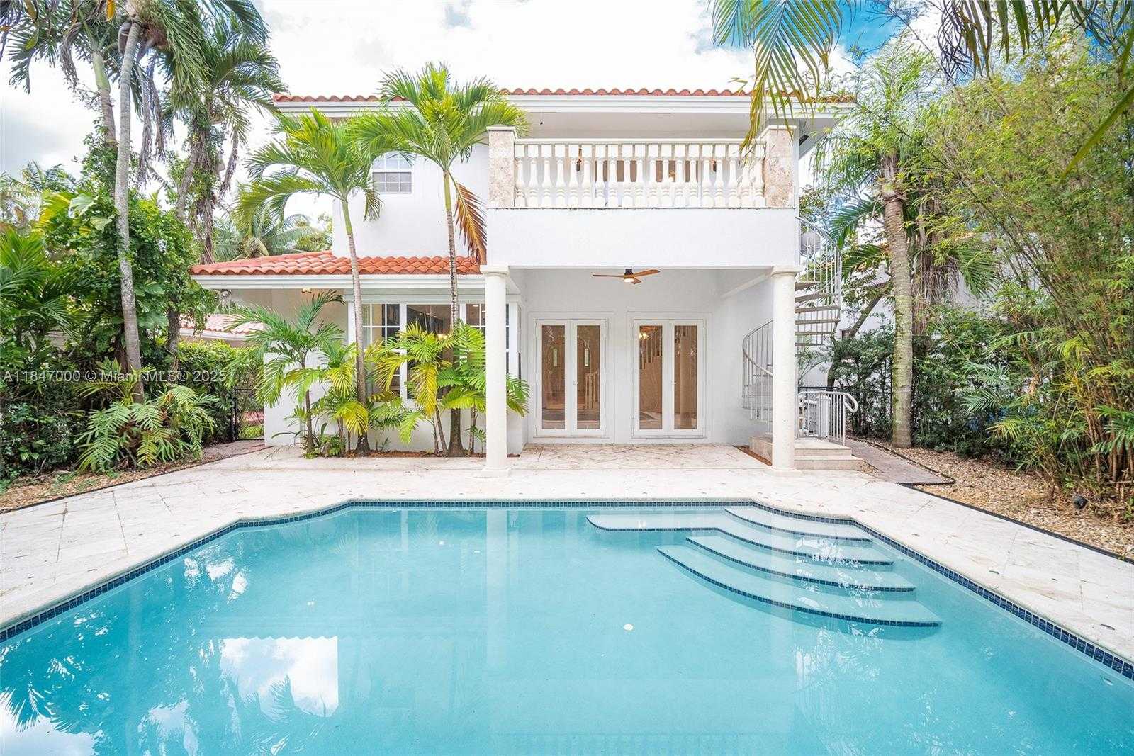 Small Image of 1135 ASTURIA AVE, Coral Gables Number 46