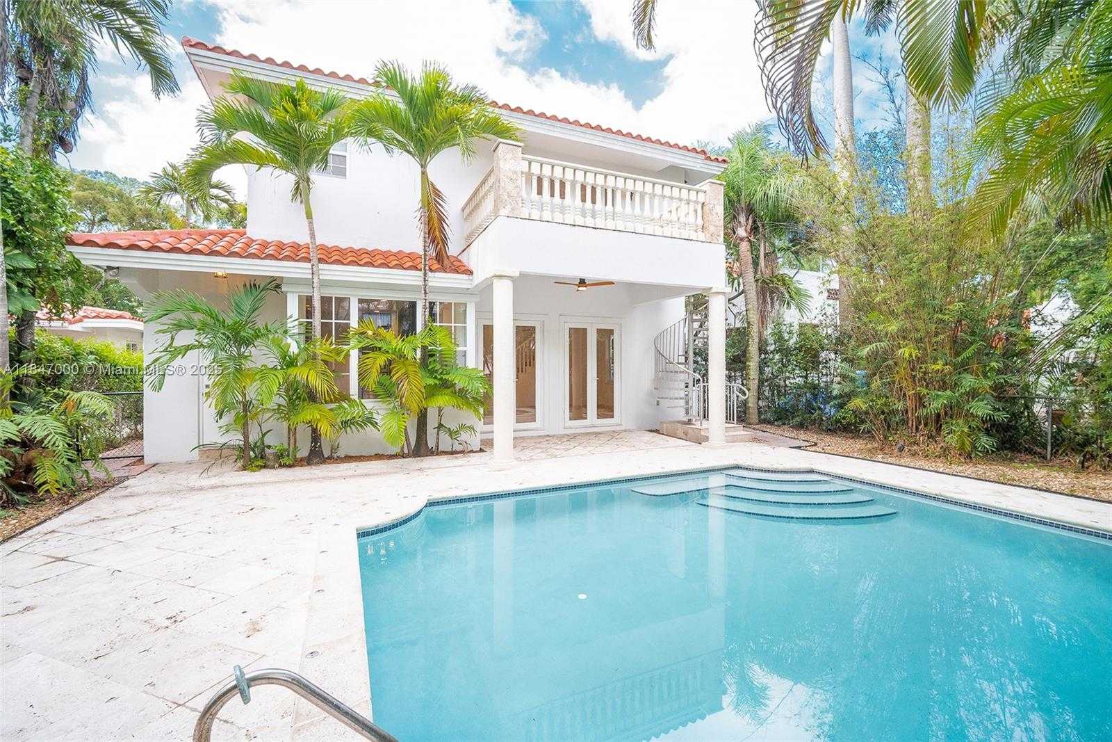 Small Image of 1135 ASTURIA AVE, Coral Gables Number 47