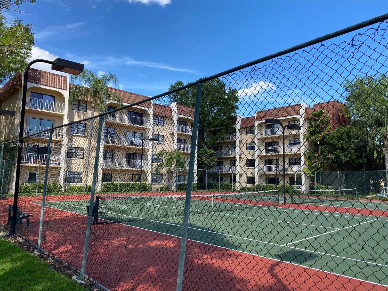 Small Image of 9301 SOUTH WEST 92ND AVE #C419, Miami Number 18