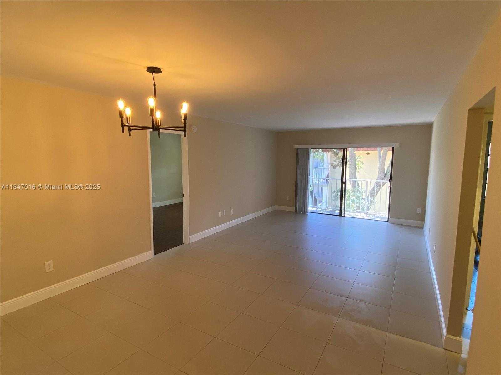 Small Image of 9301 SOUTH WEST 92ND AVE #C419, Miami Number 6
