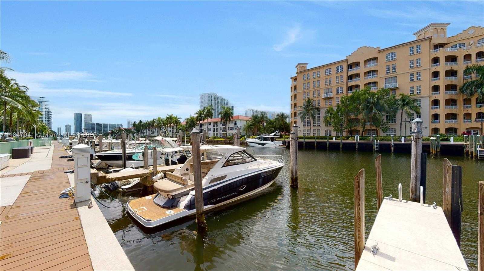 Small Image of 2950 NORTH EAST 188TH ST #423, Aventura Number 21