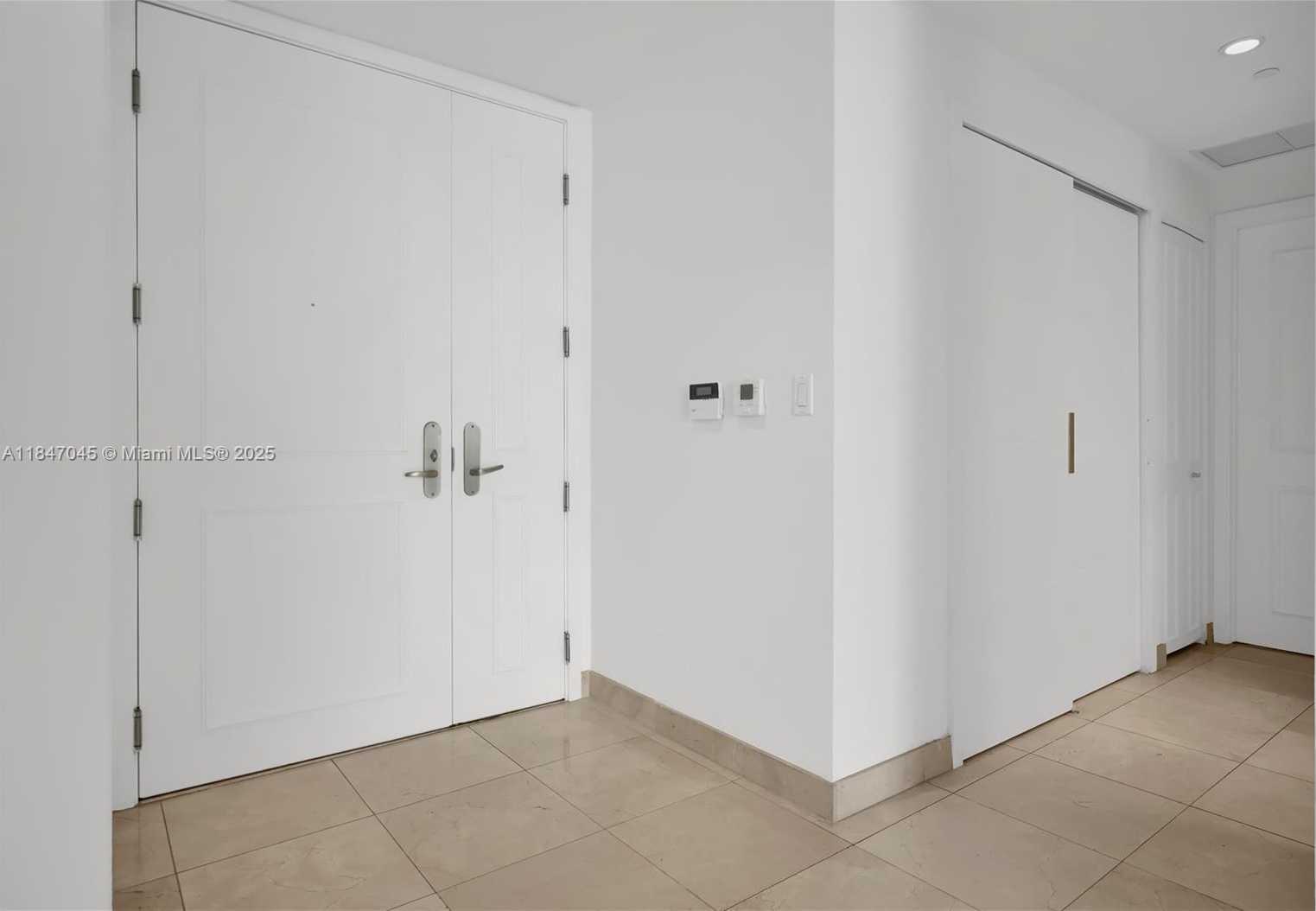 Small Image of 901 BRICKELL KEY BLVD #805, Miami Number 29