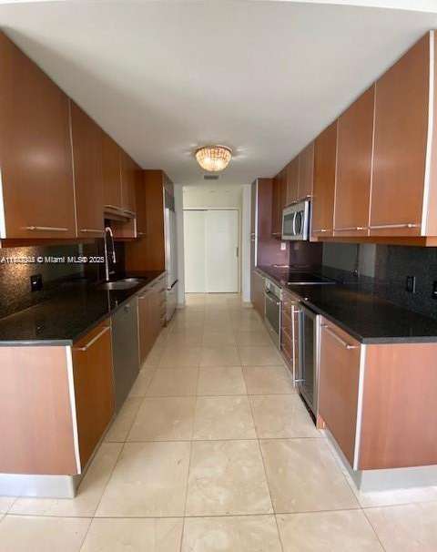 Small Image of 901 BRICKELL KEY BLVD #805, Miami Number 3