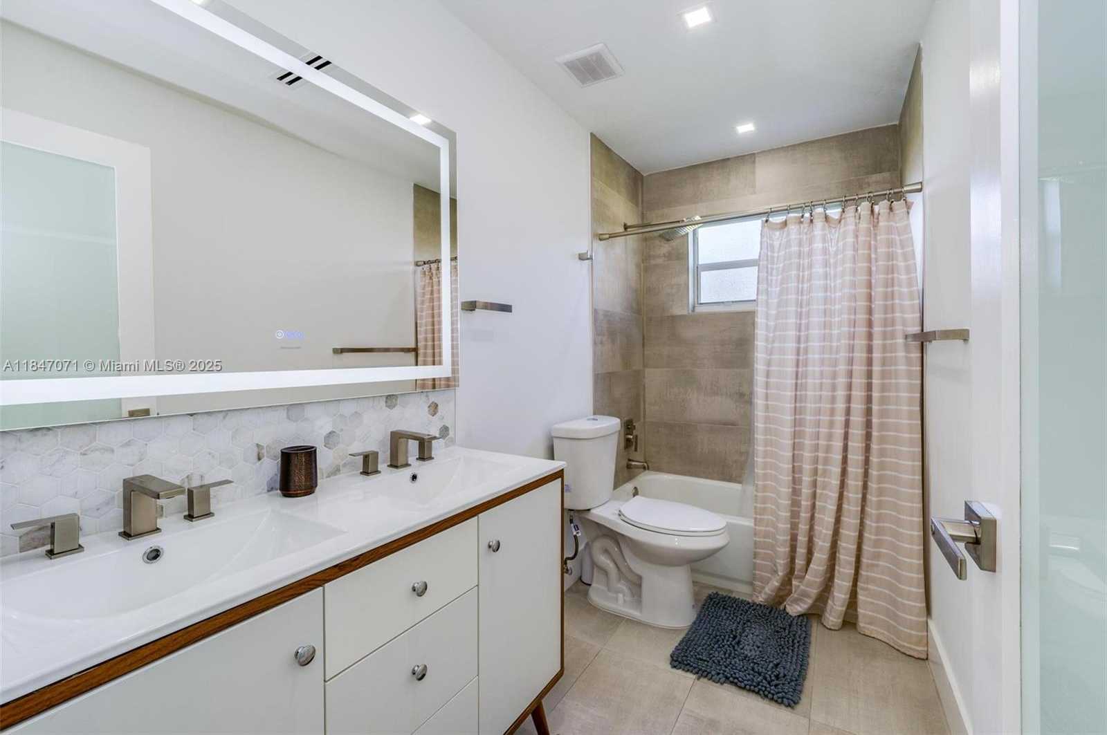 Small Image of 1200 NORTH EAST 27TH WAY, Pompano Beach Number 14