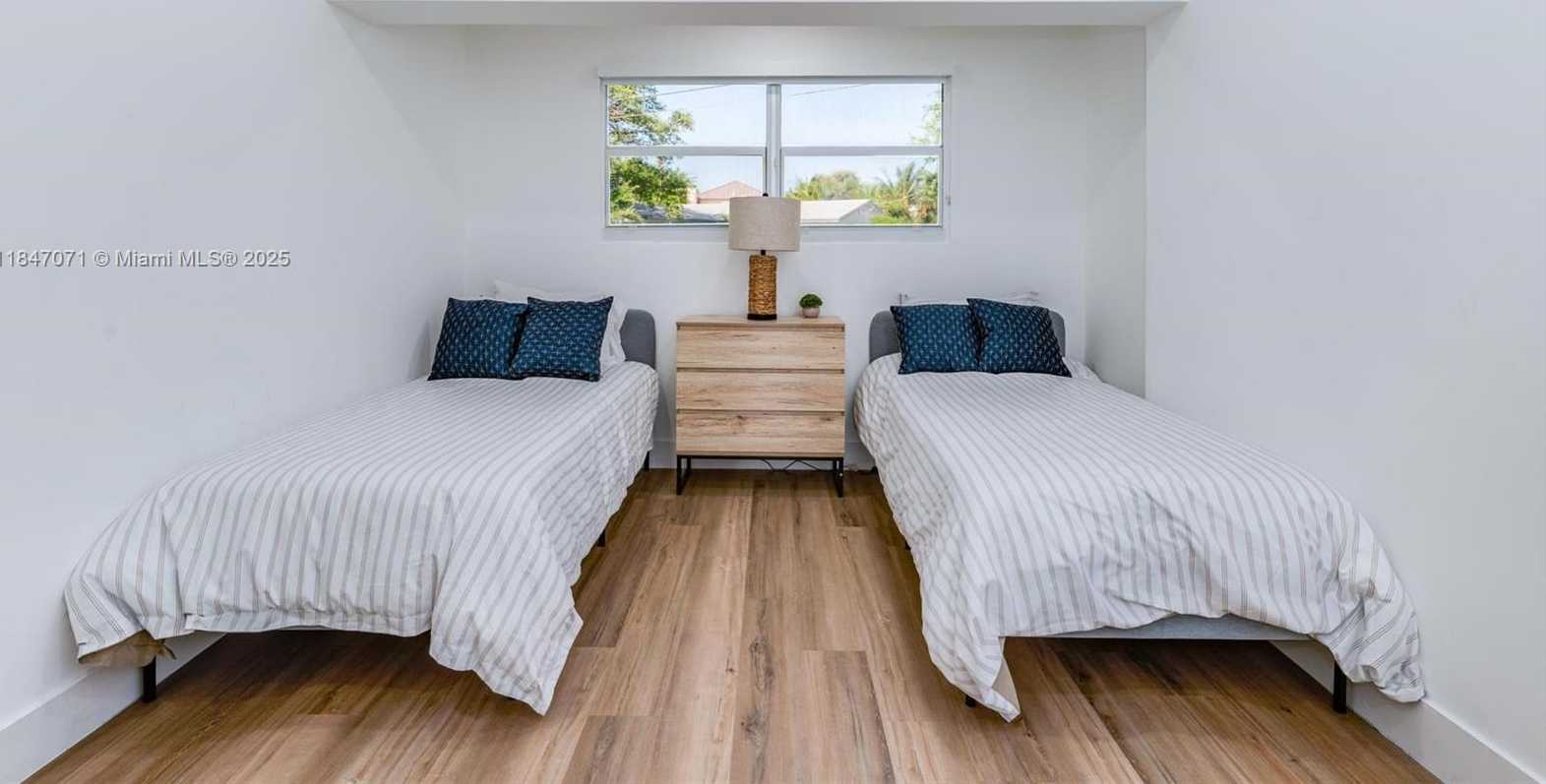 Small Image of 1200 NORTH EAST 27TH WAY, Pompano Beach Number 26
