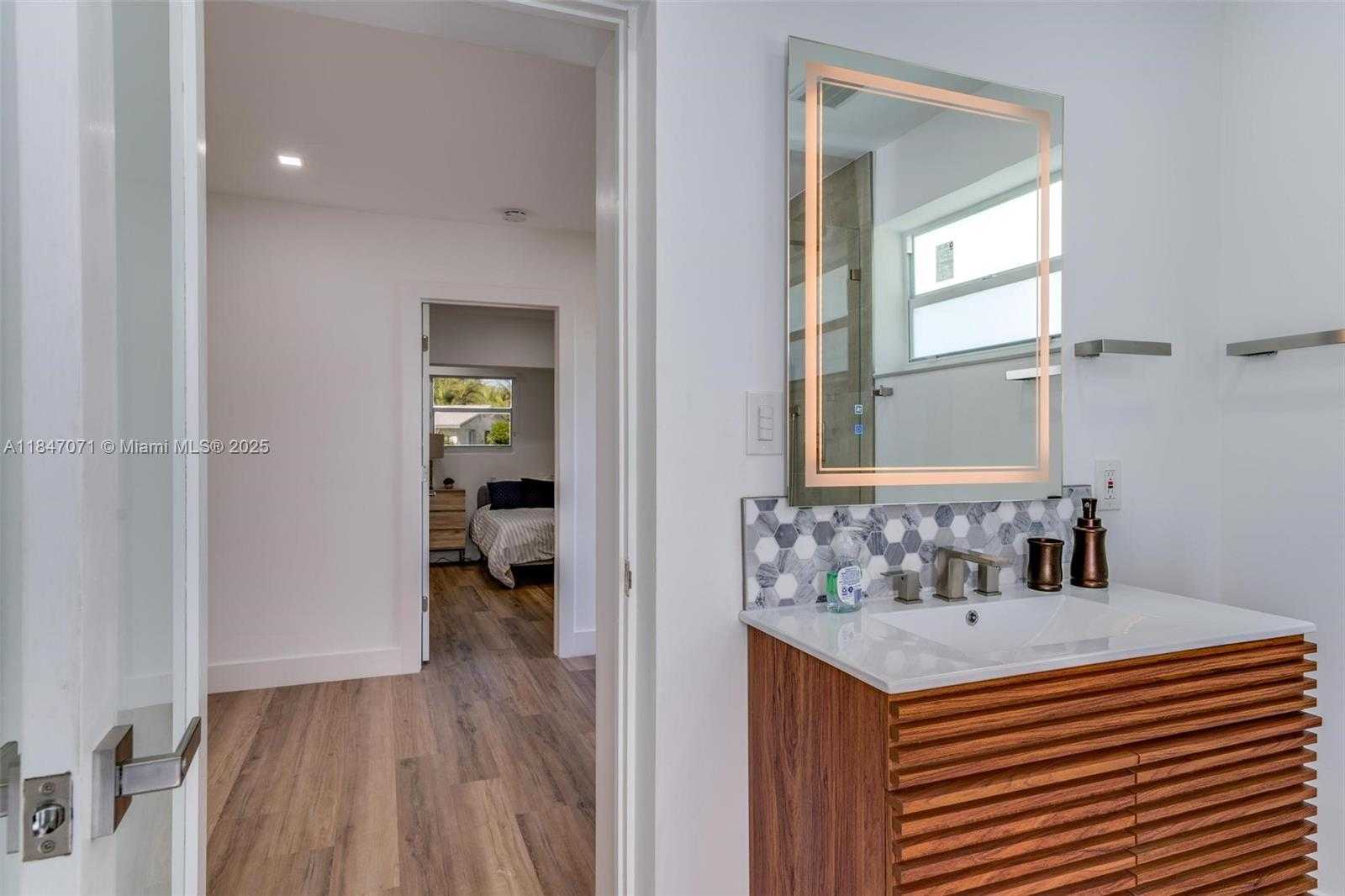 Small Image of 1200 NORTH EAST 27TH WAY, Pompano Beach Number 28