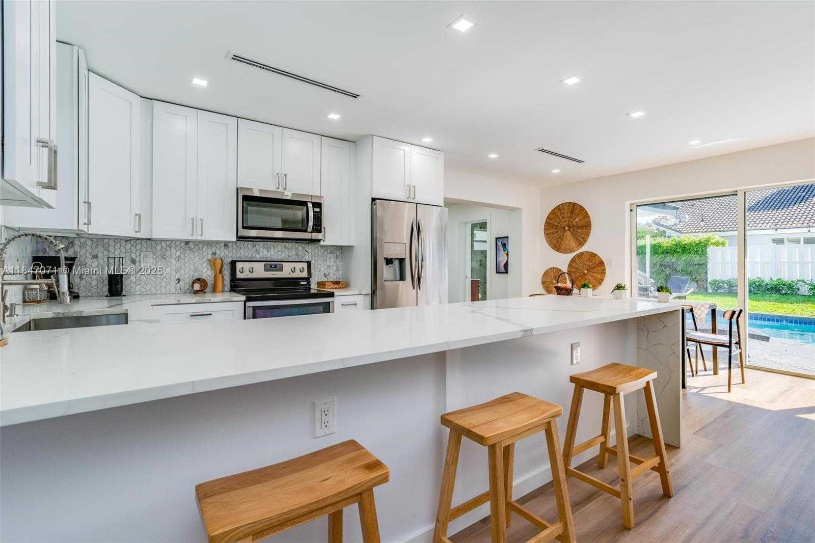 Small Image of 1200 NORTH EAST 27TH WAY, Pompano Beach Number 30