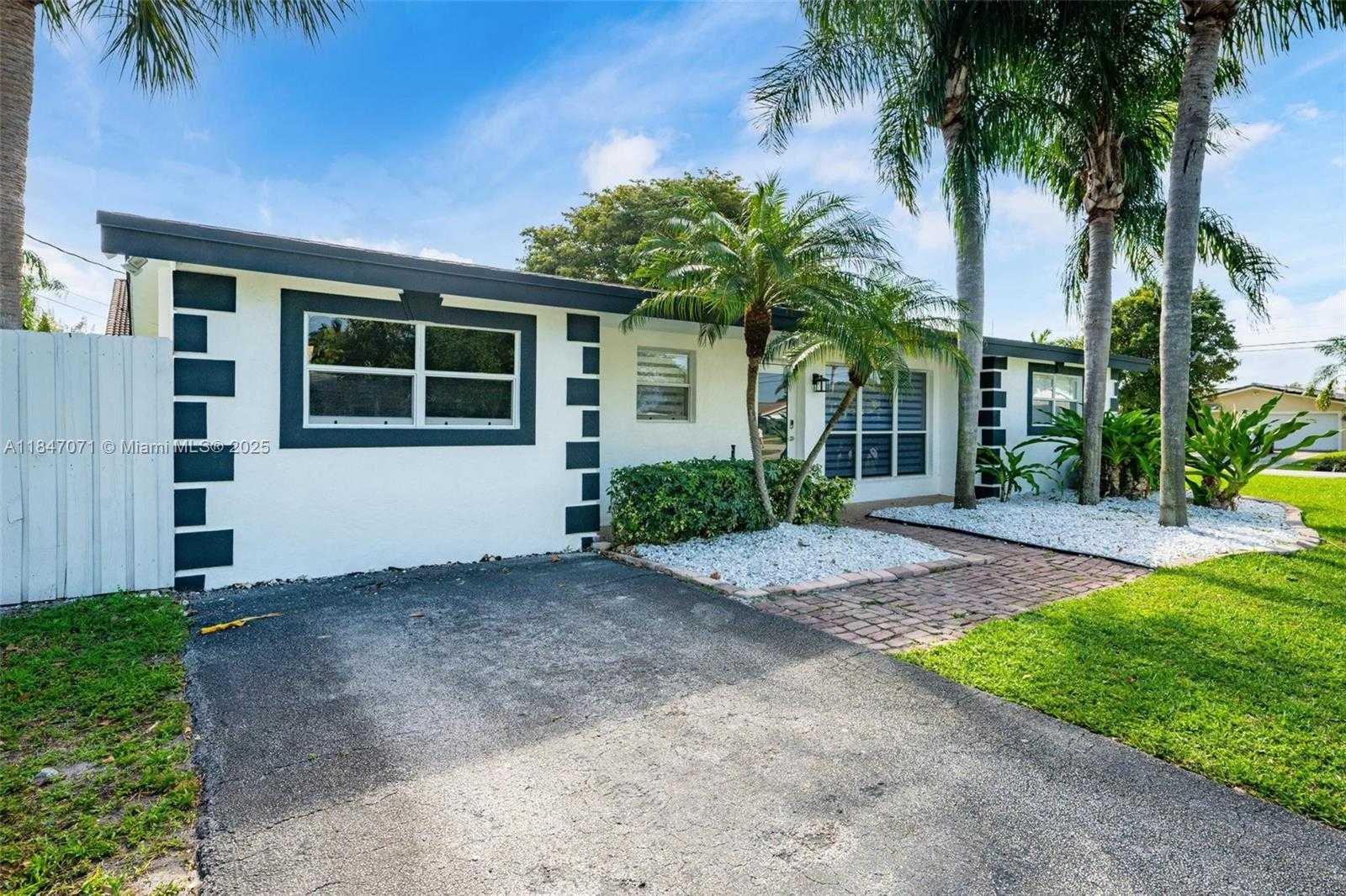 Small Image of 1200 NORTH EAST 27TH WAY, Pompano Beach Number 32
