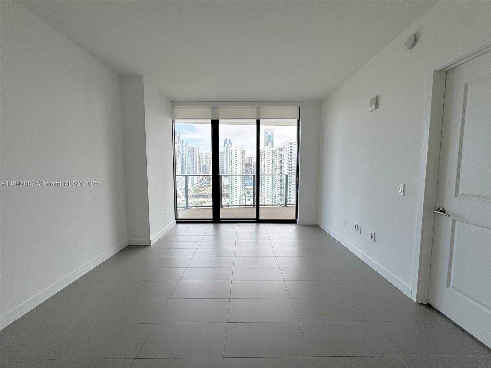 Small Image of 1600 NORTH EAST 1ST AVE #2509, Miami Number 4