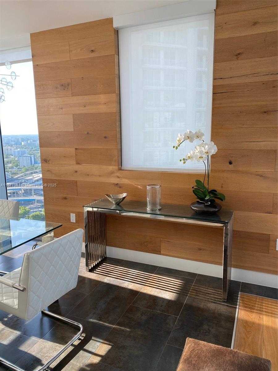 Small Image of 92 SOUTH WEST 3RD ST #3610, Miami Number 18