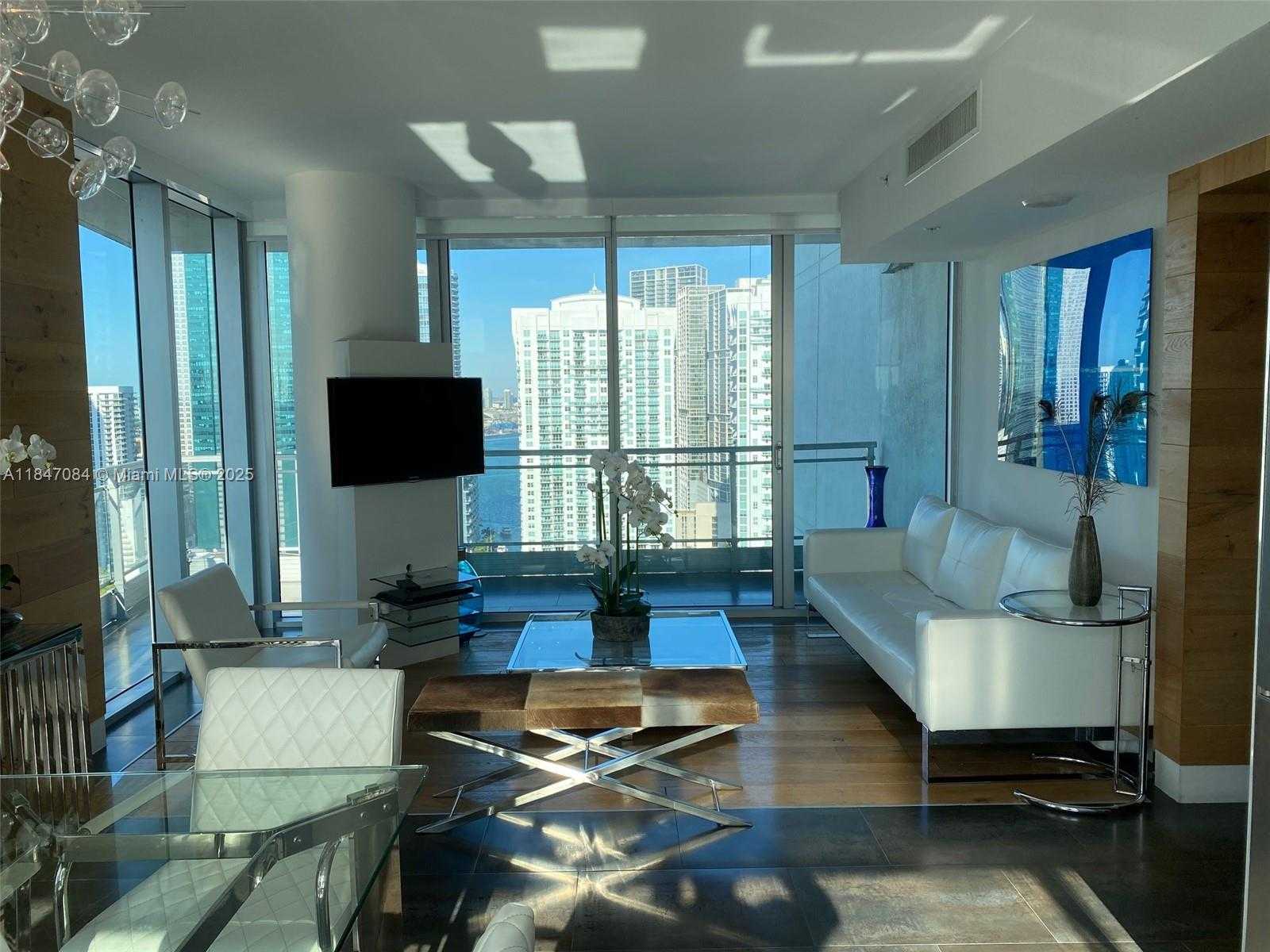 Small Image of 92 SOUTH WEST 3RD ST #3610, Miami Number 22