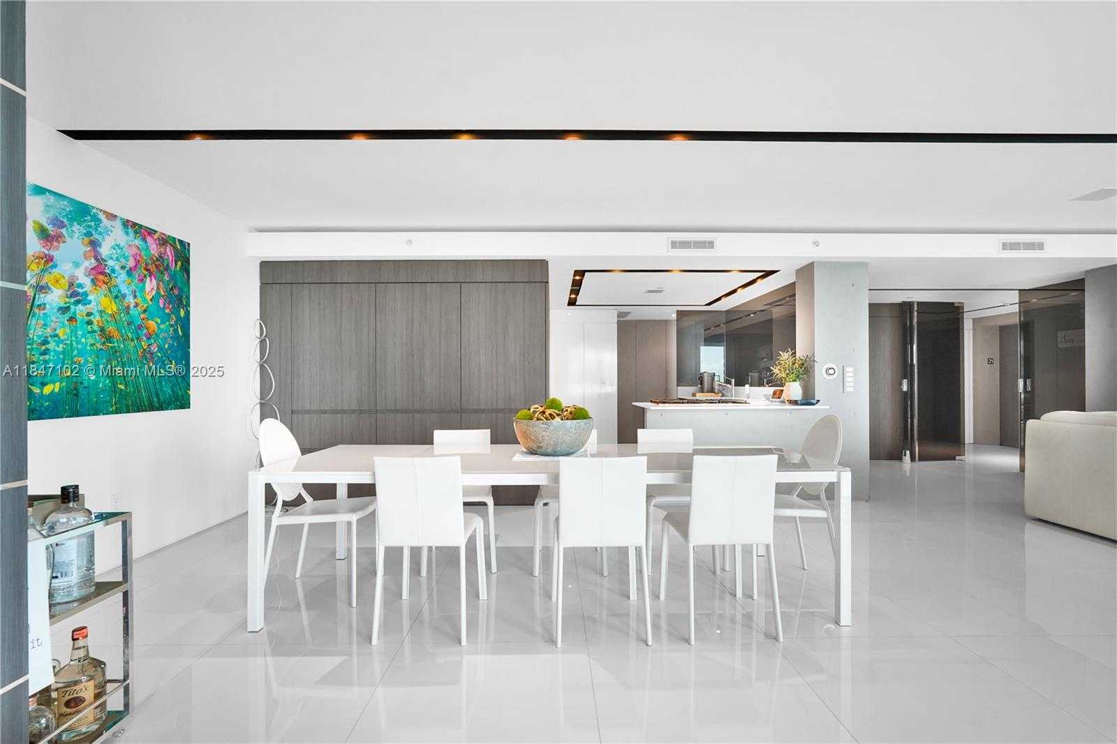 Small Image of 3535 SOUTH OCEAN DRIVE #2104, Hollywood Number 14