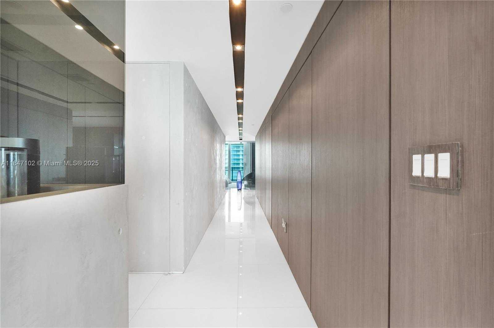 Small Image of 3535 SOUTH OCEAN DRIVE #2104, Hollywood Number 59