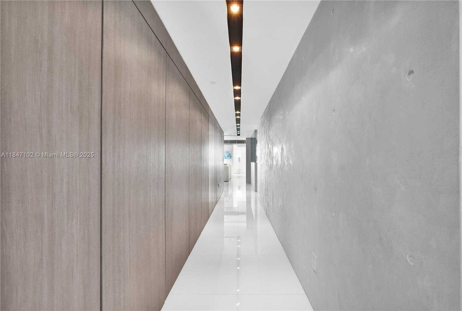 Small Image of 3535 SOUTH OCEAN DRIVE #2104, Hollywood Number 62