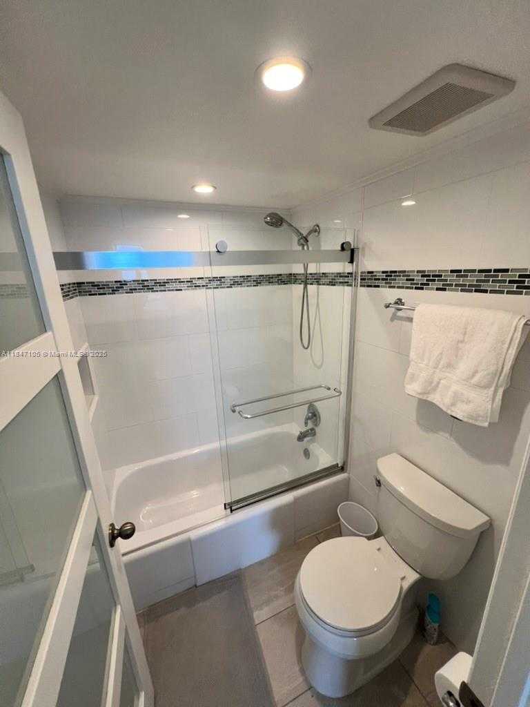 Small Image of 6900 BAY DR #10H, Miami Beach Number 19