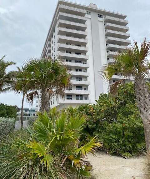Small Image of 9225 COLLINS AVE #1402, Surfside Number 34