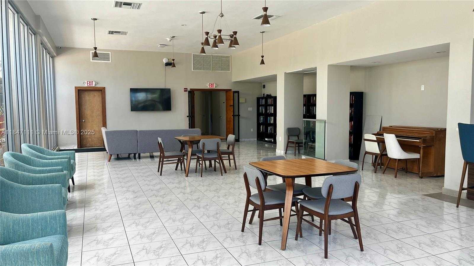 Small Image of 9225 COLLINS AVE #1402, Surfside Number 7