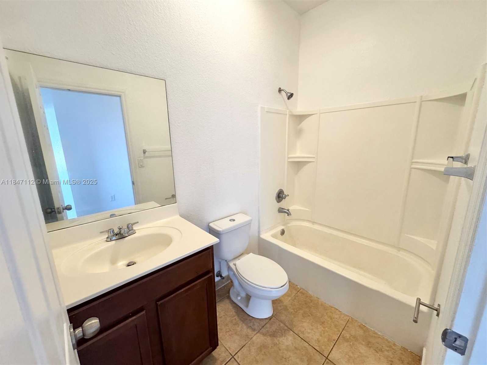 Small Image of 10800 NORTH WEST 88TH TER #214, Doral Number 13