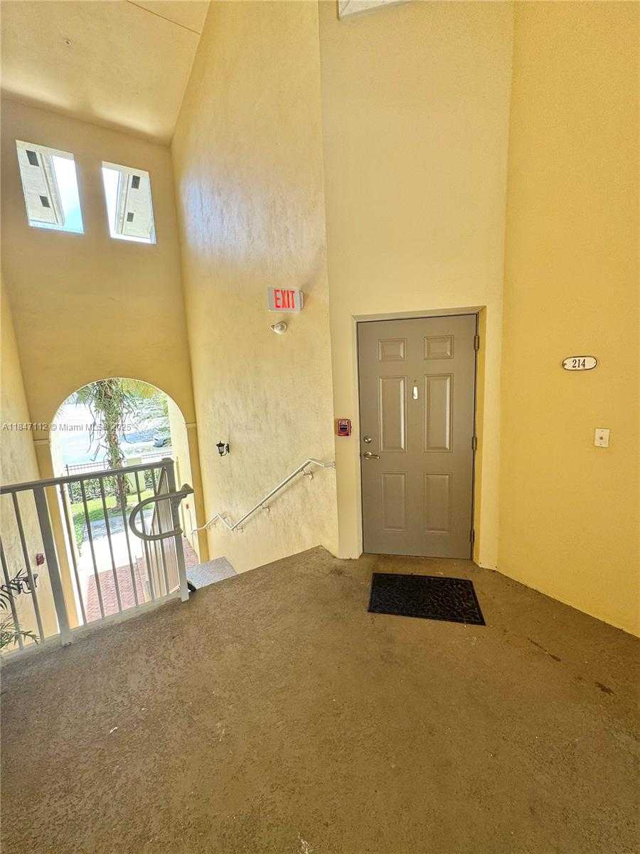 Small Image of 10800 NORTH WEST 88TH TER #214, Doral Number 3