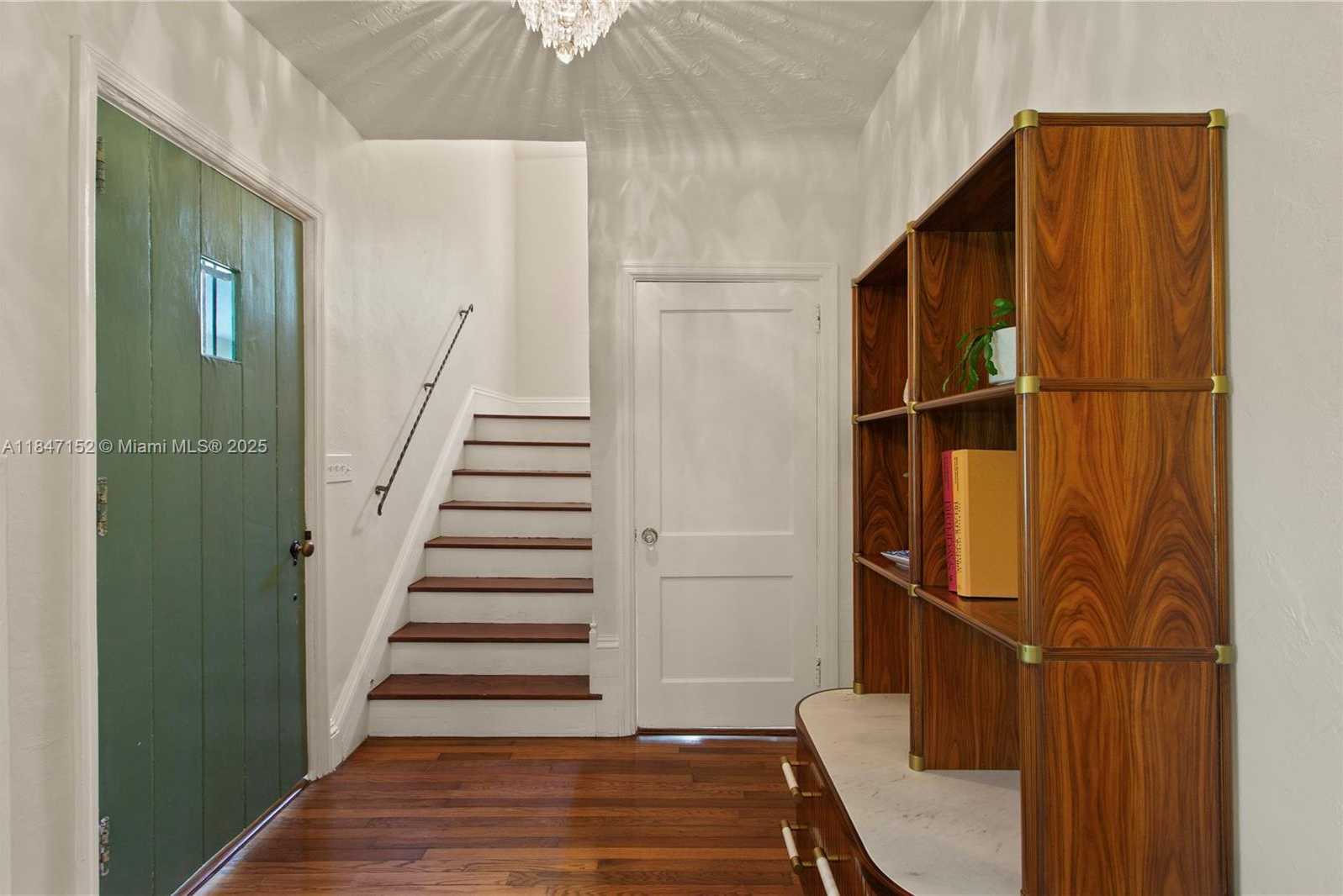 Small Image of 604 ALCAZAR AVE, Coral Gables Number 18