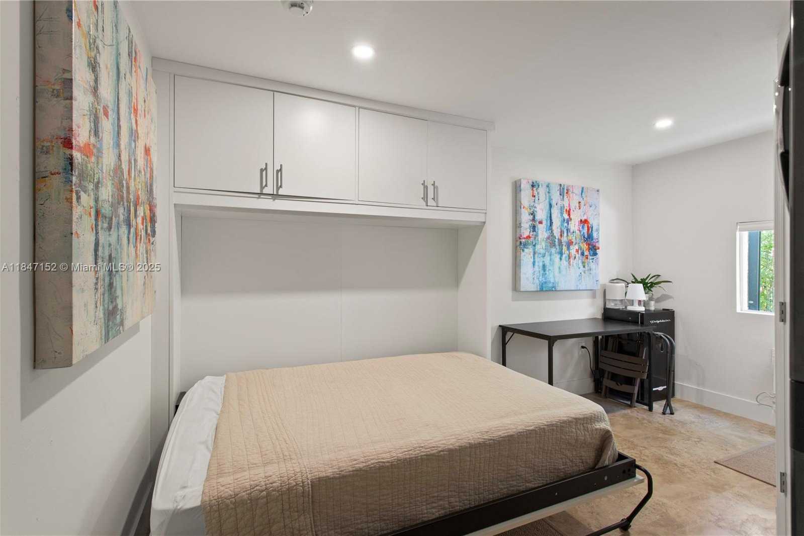 Small Image of 604 ALCAZAR AVE, Coral Gables Number 34